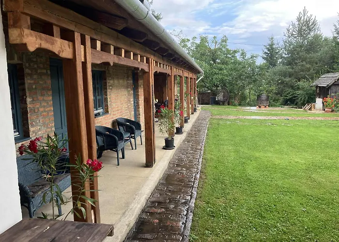 Apartment Lajtorjas Oriszentpeter